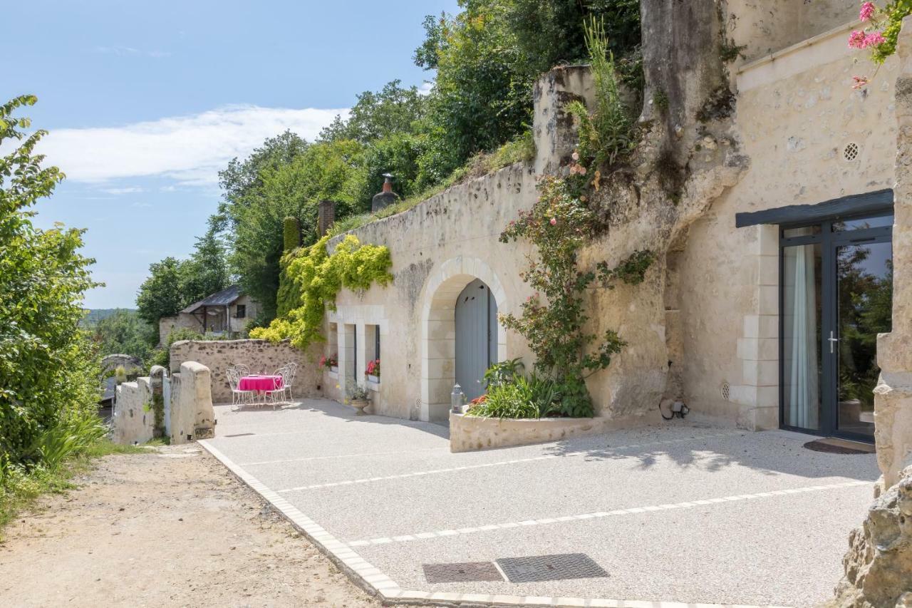 Gite De La Rochere Noizay Bagian luar foto